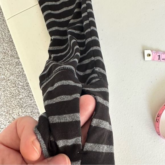 Cuddl Duds | Black/Grey/Gray Stripe Flexwear Open-Front Hooded Jacket Sz S/M - Picture 8 of 8